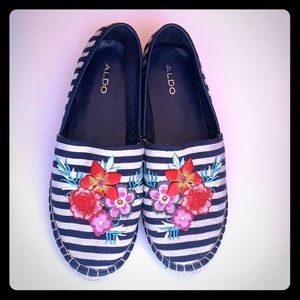 EUC women Aldo shoes espadrille